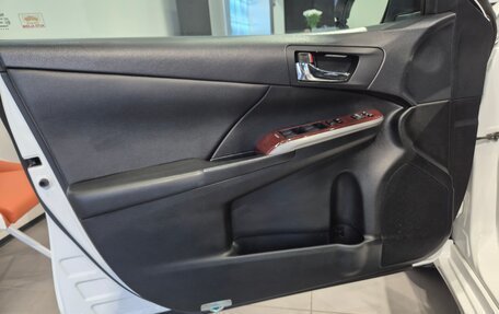 Toyota Camry, 2012 год, 1 390 000 рублей, 16 фотография