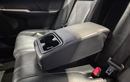 Toyota Camry, 2012 год, 1 390 000 рублей, 38 фотография