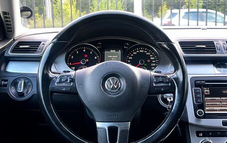 Volkswagen Passat B7, 2012 год, 999 000 рублей, 12 фотография