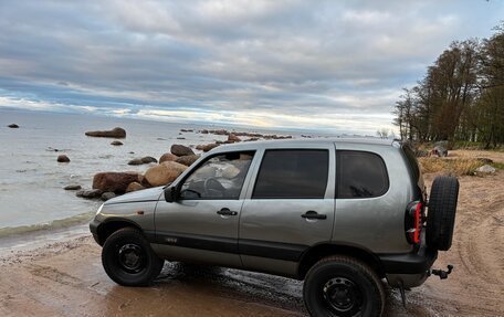 Chevrolet Niva I рестайлинг, 2009 год, 380 000 рублей, 3 фотография