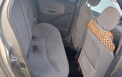 Toyota Platz, 2001 год, 350 000 рублей, 1 фотография