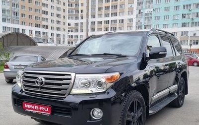 Toyota Land Cruiser 200, 2014 год, 4 000 000 рублей, 1 фотография