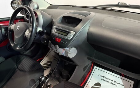 Peugeot 107 I рестайлинг, 2013 год, 510 000 рублей, 8 фотография