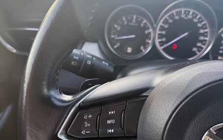 Mazda 6, 2019 год, 2 700 000 рублей, 26 фотография