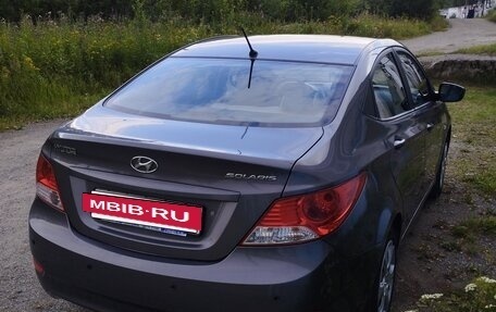 Hyundai Solaris II рестайлинг, 2011 год, 690 000 рублей, 4 фотография