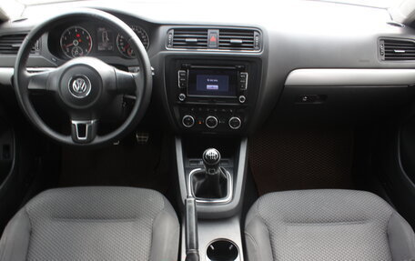 Volkswagen Jetta VI, 2012 год, 765 000 рублей, 7 фотография