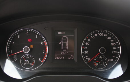 Volkswagen Jetta VI, 2012 год, 765 000 рублей, 20 фотография