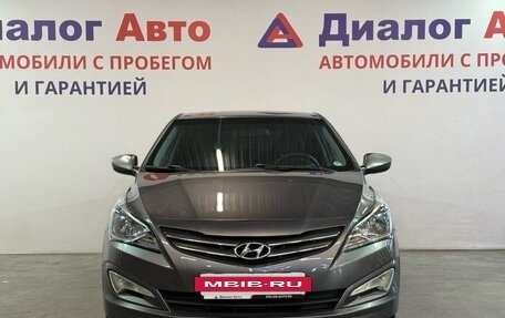 Hyundai Solaris II рестайлинг, 2016 год, 720 000 рублей, 2 фотография