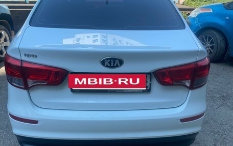 KIA Rio III рестайлинг, 2016 год, 1 300 000 рублей, 4 фотография