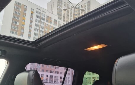 Toyota Land Cruiser 200, 2014 год, 4 000 000 рублей, 3 фотография