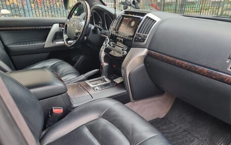 Toyota Land Cruiser 200, 2014 год, 4 000 000 рублей, 8 фотография