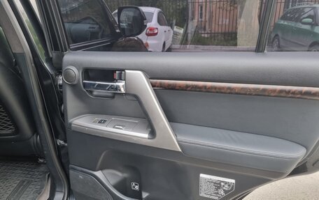 Toyota Land Cruiser 200, 2014 год, 4 000 000 рублей, 6 фотография