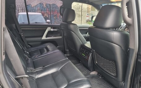 Toyota Land Cruiser 200, 2014 год, 4 000 000 рублей, 5 фотография