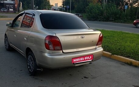Toyota Platz, 2001 год, 350 000 рублей, 5 фотография