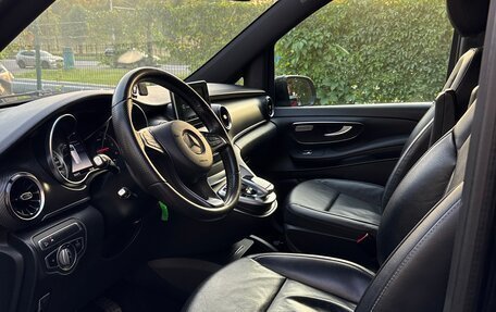 Mercedes-Benz V-Класс, 2019 год, 4 200 000 рублей, 12 фотография