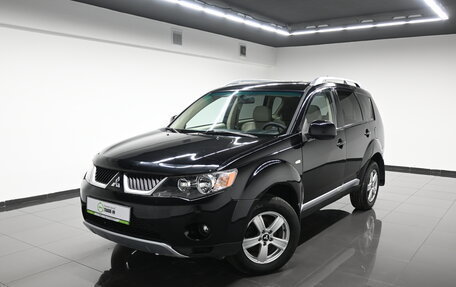 Mitsubishi Outlander III рестайлинг 3, 2008 год, 945 000 рублей, 3 фотография