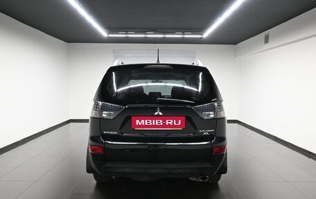 Mitsubishi Outlander III рестайлинг 3, 2008 год, 945 000 рублей, 6 фотография