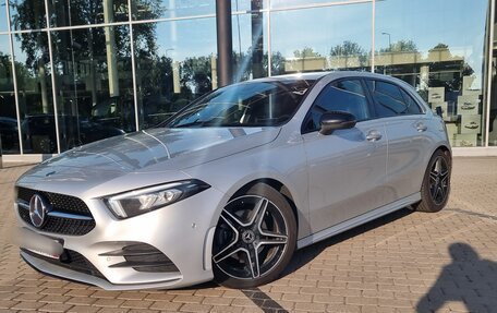 Mercedes-Benz A-Класс, 2019 год, 2 590 000 рублей, 2 фотография