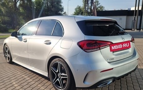 Mercedes-Benz A-Класс, 2019 год, 2 590 000 рублей, 4 фотография