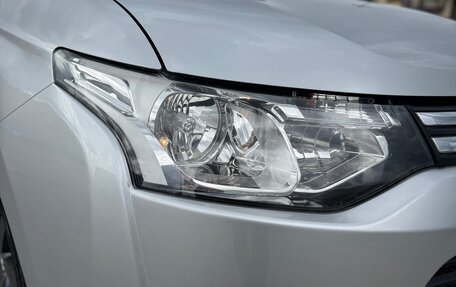 Mitsubishi Outlander III рестайлинг 3, 2012 год, 1 490 000 рублей, 12 фотография