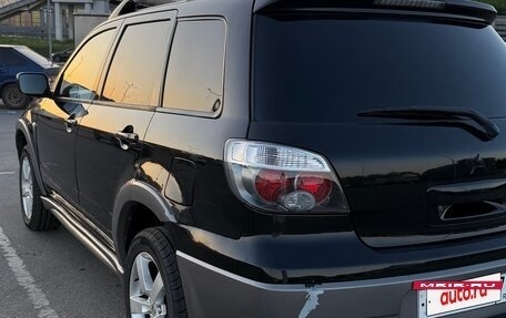 Mitsubishi Outlander III рестайлинг 3, 2004 год, 870 000 рублей, 3 фотография