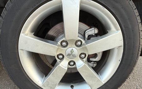 Mitsubishi Outlander III рестайлинг 3, 2004 год, 870 000 рублей, 22 фотография