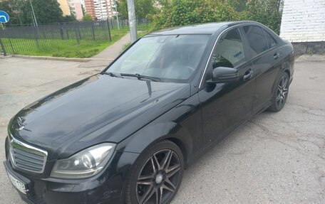 Mercedes-Benz C-Класс, 2012 год, 1 250 000 рублей, 2 фотография