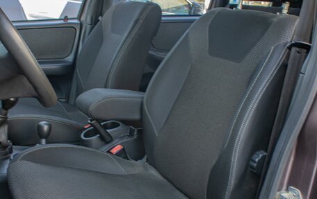 Chevrolet Niva I рестайлинг, 2017 год, 670 000 рублей, 8 фотография