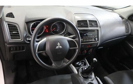 Mitsubishi ASX I рестайлинг, 2013 год, 826 000 рублей, 6 фотография