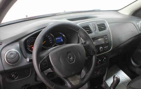 Renault Sandero II рестайлинг, 2015 год, 685 000 рублей, 17 фотография