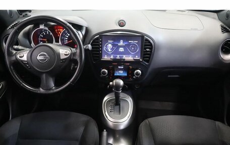 Nissan Juke II, 2011 год, 949 000 рублей, 7 фотография