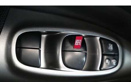 Nissan Juke II, 2011 год, 949 000 рублей, 13 фотография