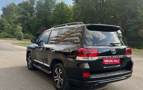 Toyota Land Cruiser 200, 2008 год, 3 600 000 рублей, 6 фотография