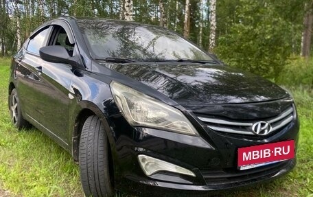 Hyundai Solaris II рестайлинг, 2016 год, 860 000 рублей, 1 фотография