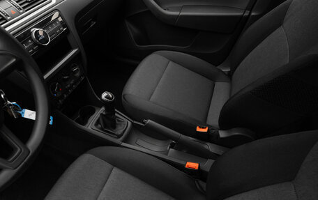 Skoda Rapid I, 2018 год, 1 080 000 рублей, 16 фотография