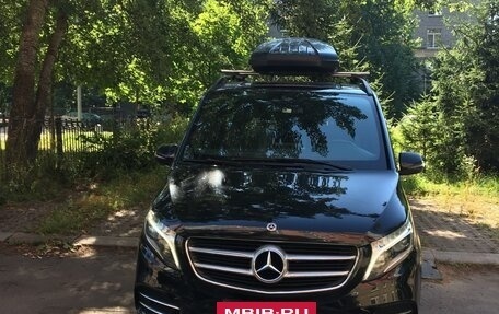 Mercedes-Benz V-Класс, 2018 год, 5 200 000 рублей, 4 фотография