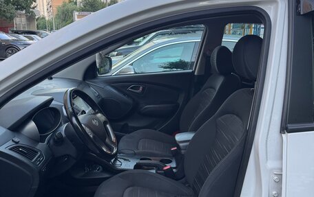 Hyundai ix35 I рестайлинг, 2013 год, 1 250 000 рублей, 10 фотография