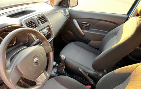 Renault Logan II, 2015 год, 830 000 рублей, 4 фотография