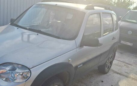 Chevrolet Niva I рестайлинг, 2004 год, 250 000 рублей, 12 фотография