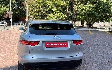 Jaguar F-Pace, 2016 год, 5 фотография