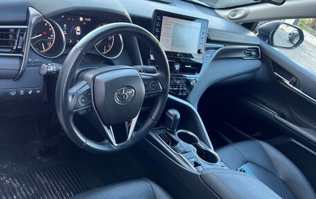 Toyota Camry, 2021 год, 3 080 000 рублей, 15 фотография