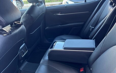 Toyota Camry, 2021 год, 3 080 000 рублей, 17 фотография