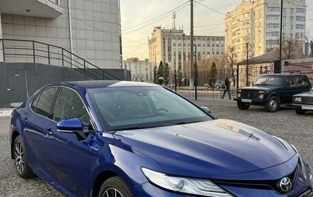 Toyota Camry, 2021 год, 3 080 000 рублей, 9 фотография
