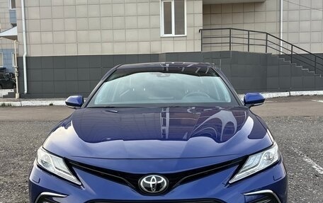 Toyota Camry, 2021 год, 3 080 000 рублей, 11 фотография