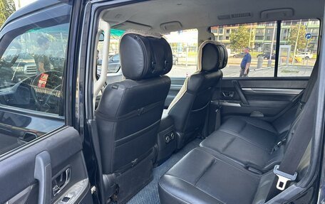 Mitsubishi Pajero IV, 2014 год, 1 935 000 рублей, 6 фотография
