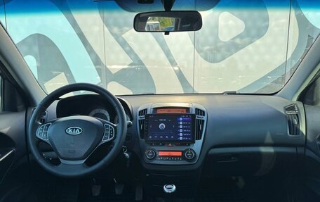 KIA cee'd I рестайлинг, 2008 год, 745 000 рублей, 2 фотография