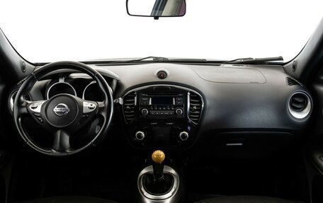 Nissan Juke II, 2011 год, 949 000 рублей, 10 фотография