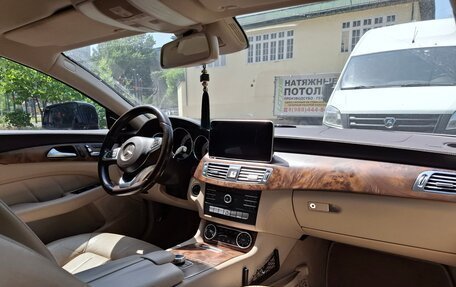 Mercedes-Benz CLS, 2015 год, 3 250 000 рублей, 2 фотография