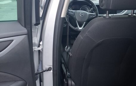 Opel Insignia II рестайлинг, 2018 год, 1 650 000 рублей, 14 фотография