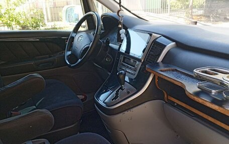Toyota Alphard III, 2004 год, 1 557 000 рублей, 10 фотография
